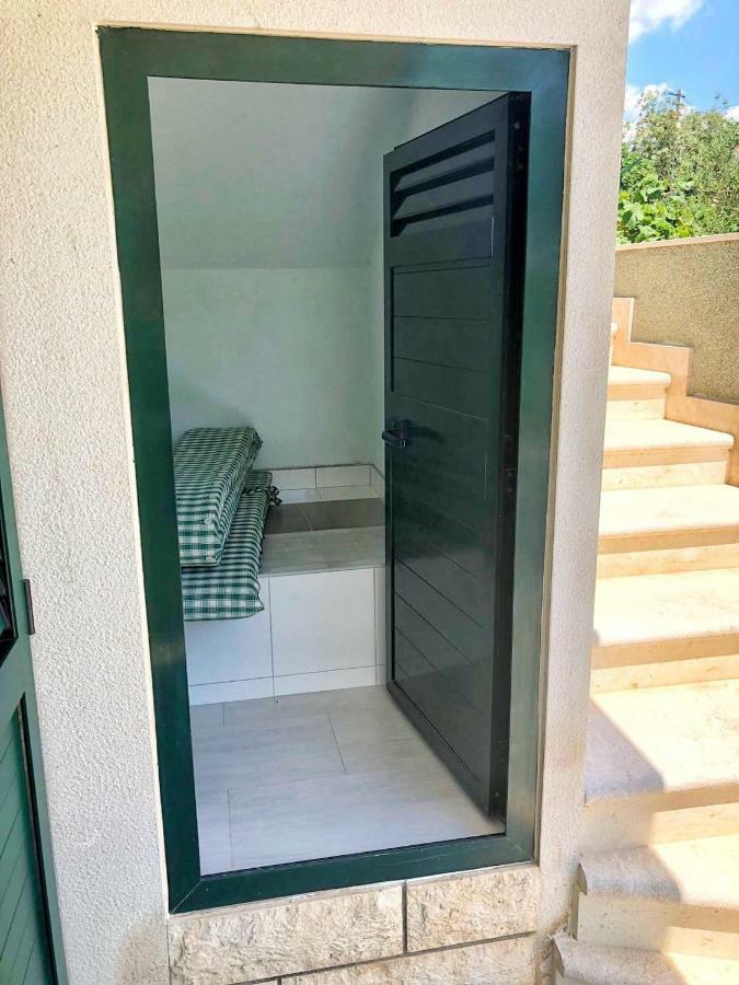 Studio Apartman Noa Appartement Trogir Buitenkant foto